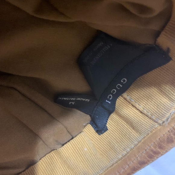 GUCCI BUCKET STYLE HAT Leather W/Red stripe Size M - Picture 8 of 8